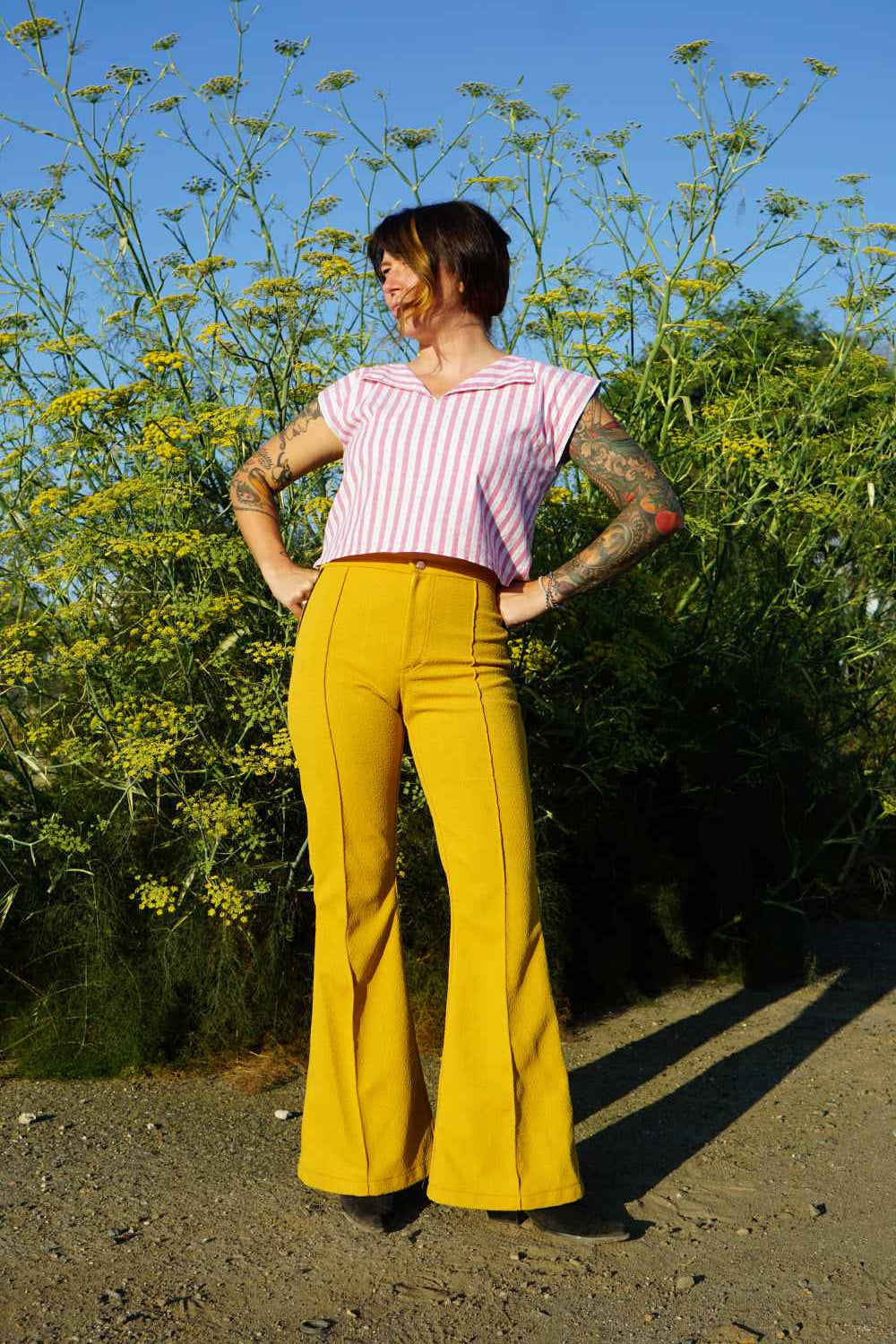 Open flare pants fashion